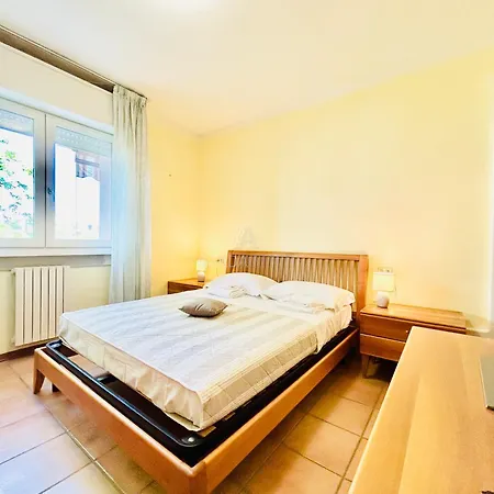 Little Italy Apt- Piscina E Relax Al Di Garda *