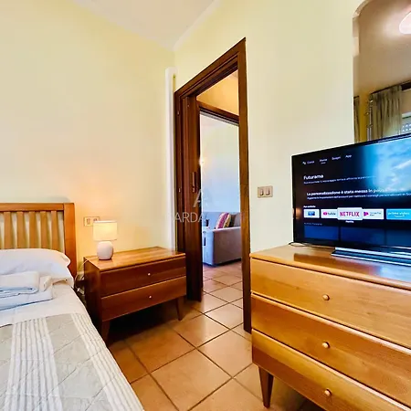 Little Italy Apt- Piscina E Relax Al Di Garda Διαμέρισμα *