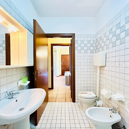Little Italy Apt- Piscina E Relax Al Di Garda Διαμέρισμα Σιρμιόνε