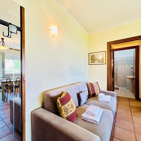 Little Italy Apt- Piscina E Relax Al Di Garda Apartment Sirmione